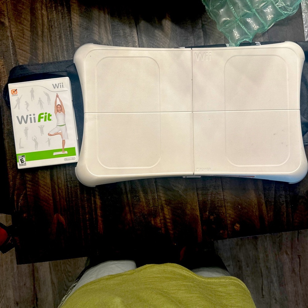 Wii fit balance board and game